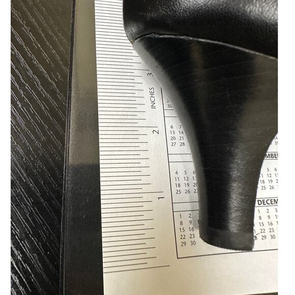 Sofft Size 5 Black Leather Work Unique Career Heel Pump Shoe Office Siren Career - Picture 10 of 12